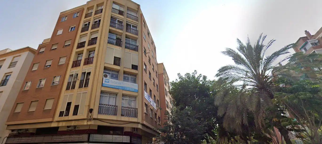 Vista exterior de Piso en venta en Cruz de Humilladero