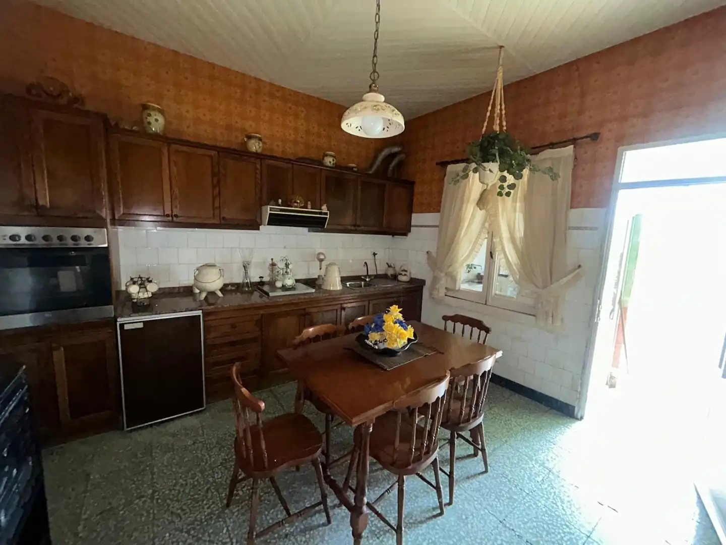 Cuina de Casa o xalet en venda en A Pobra do Caramiñal amb Traster, Moblat i Balcó