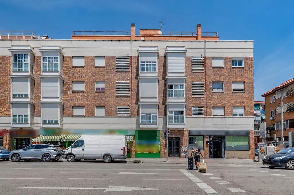 Flat with lift for sale in C/ Domingo Párraga, imagen 23