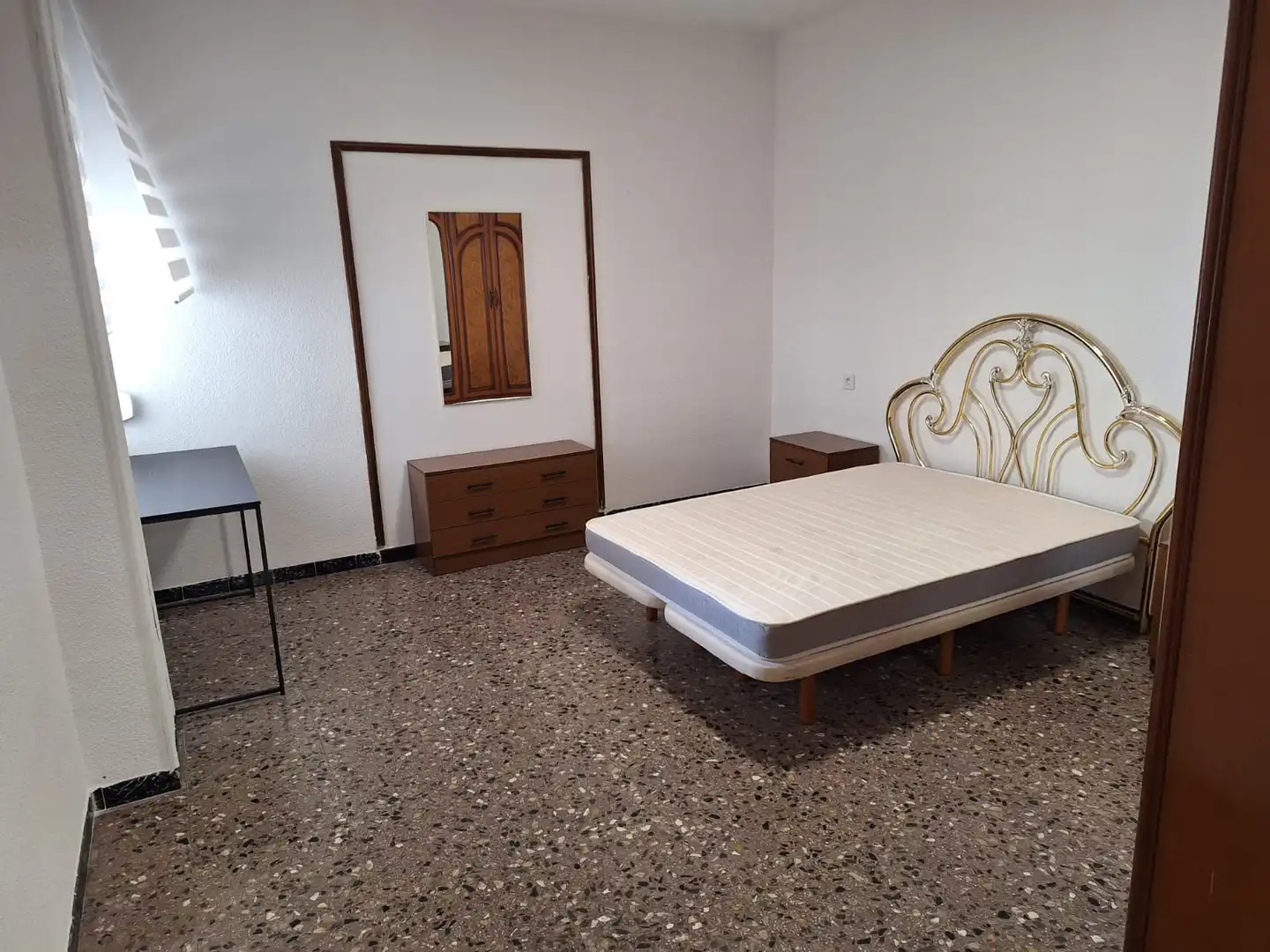 Dormitori de Pis per a compartir en San Vicente del Raspeig / Sant Vicent del Raspeig amb Terrassa, Moblat i Forn