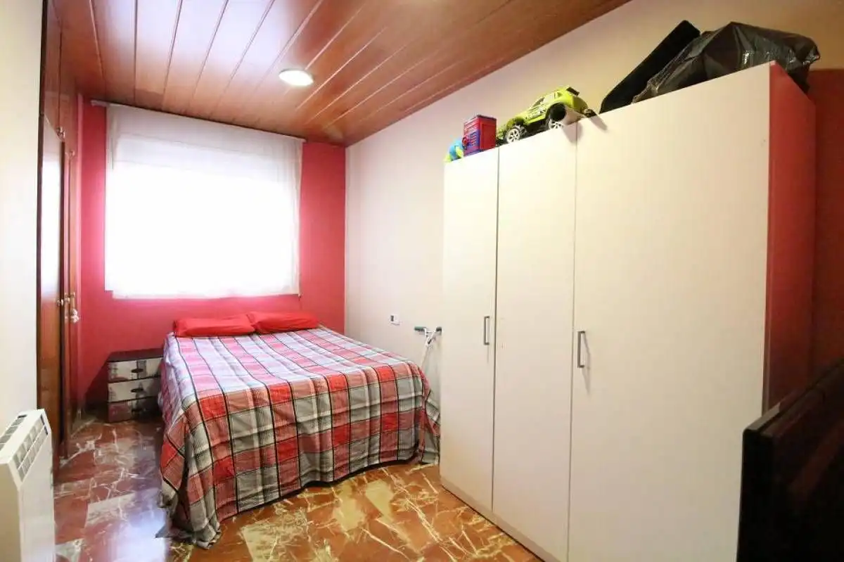 Habitación de Piso en venta en Manresa con Aire acondicionado y Calefacción