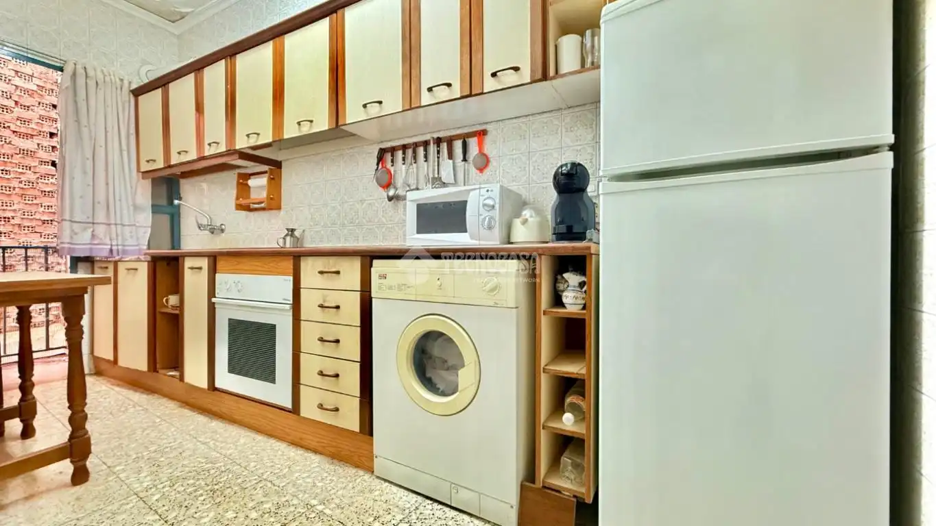 Kitchen of Flat for sale in Fuensalida, Toledo