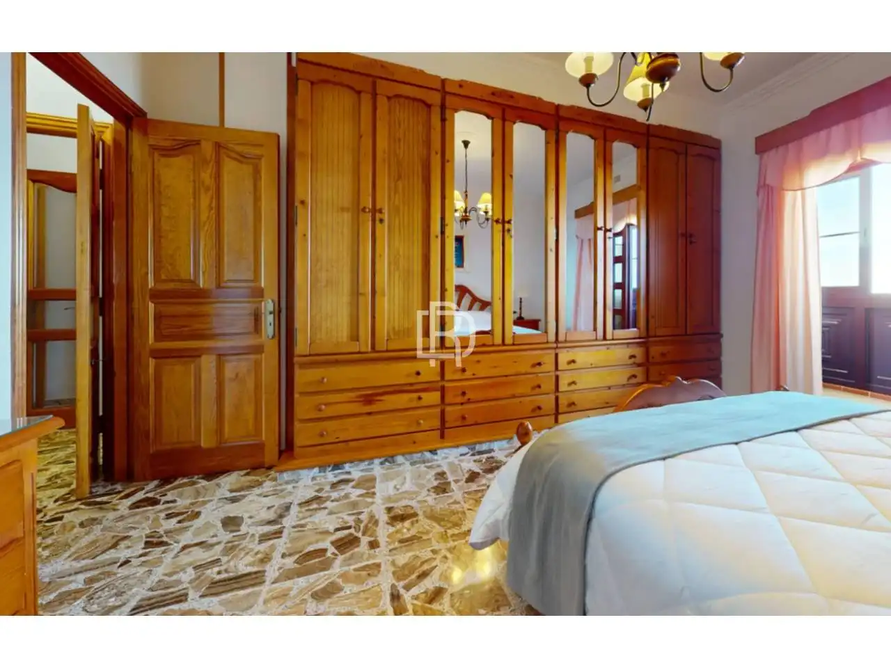 Schlafzimmer von Gebäude zum Verkauf in Icod de los Vinos