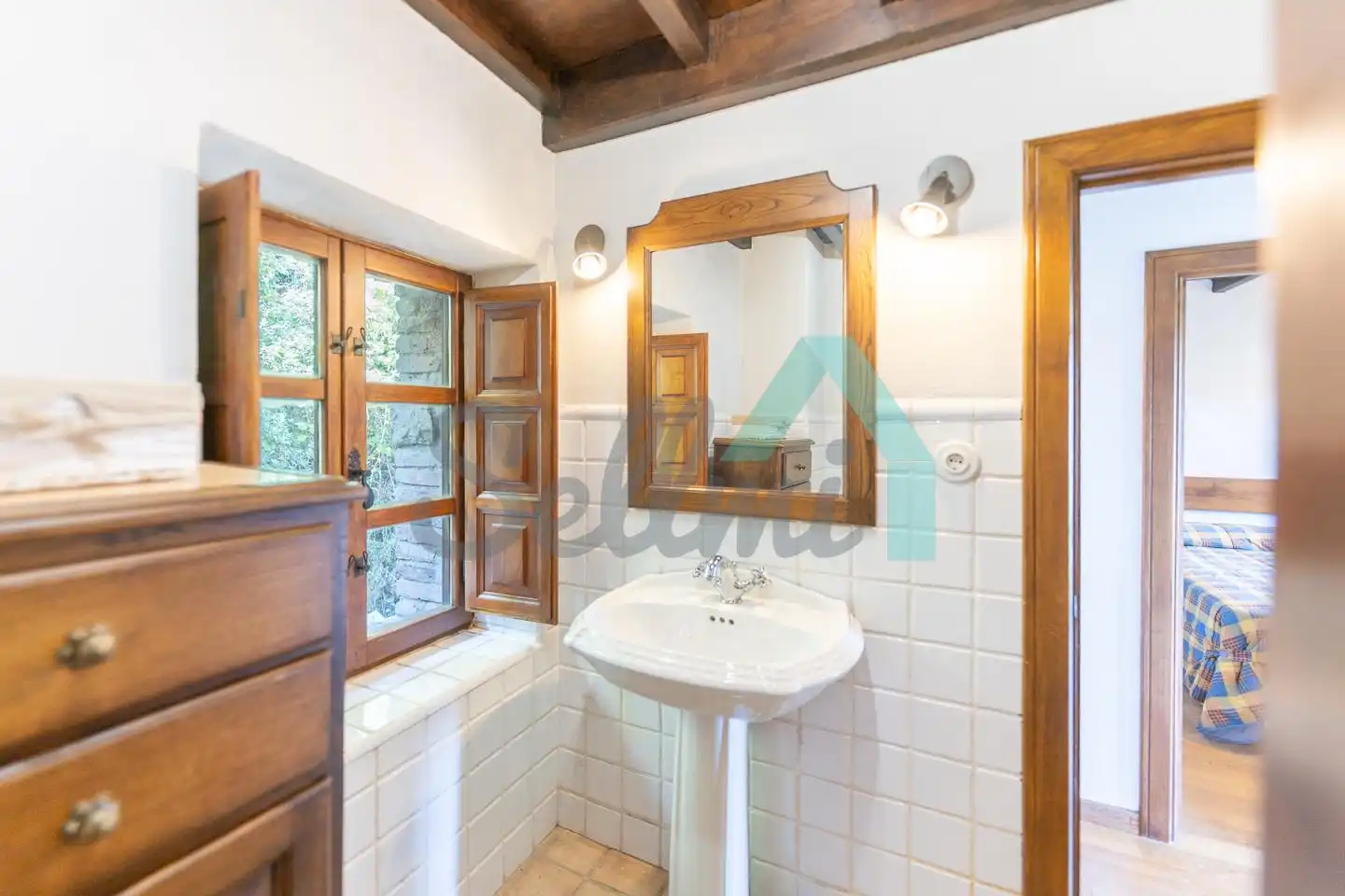 Baño de Casa o chalet en venta en Morcín con Jardín privado, Terraza y Balcón