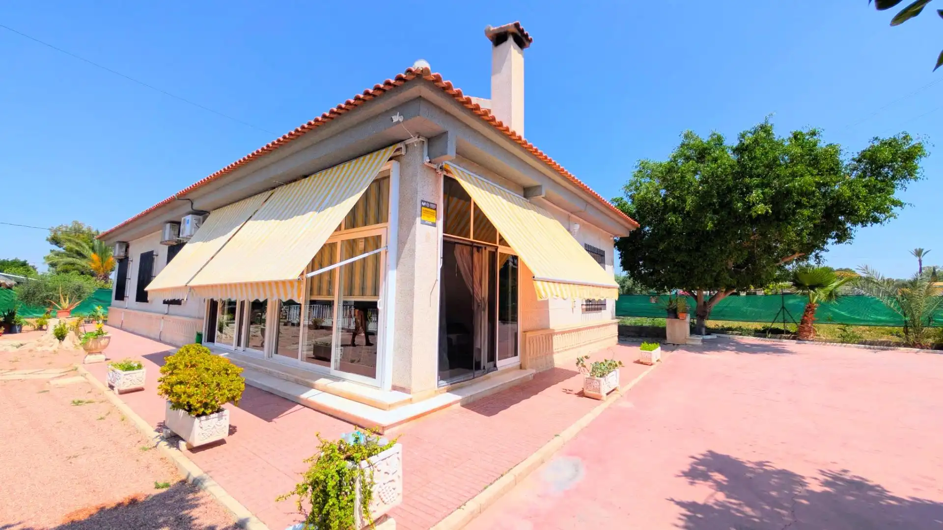 Casa o xalet en venda en Elche / Elx amb Aire condicionat, Calefacció i Jardí privat