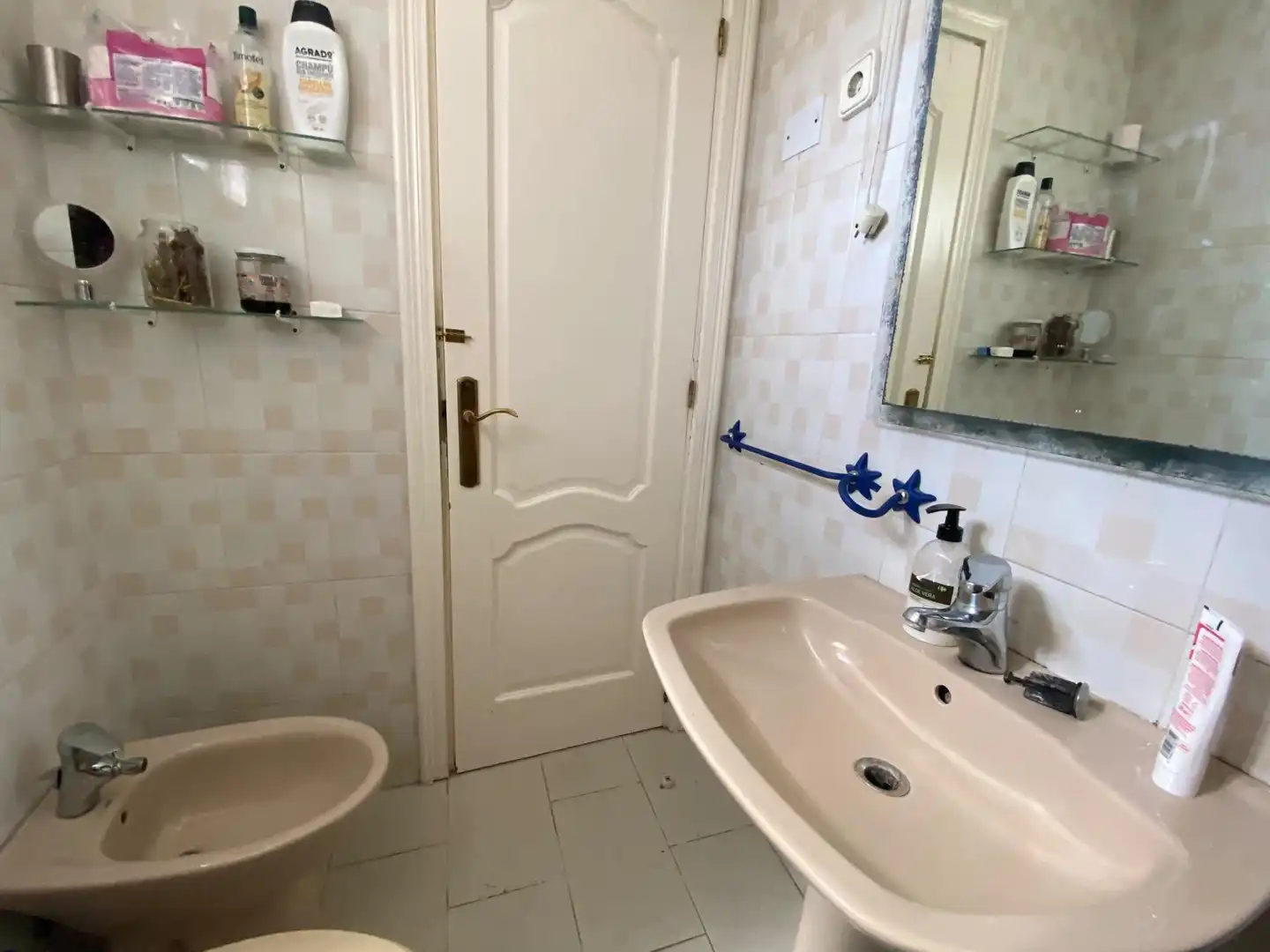 Baño de Piso en venta en Algeciras con Aire acondicionado, Calefacción y Terraza