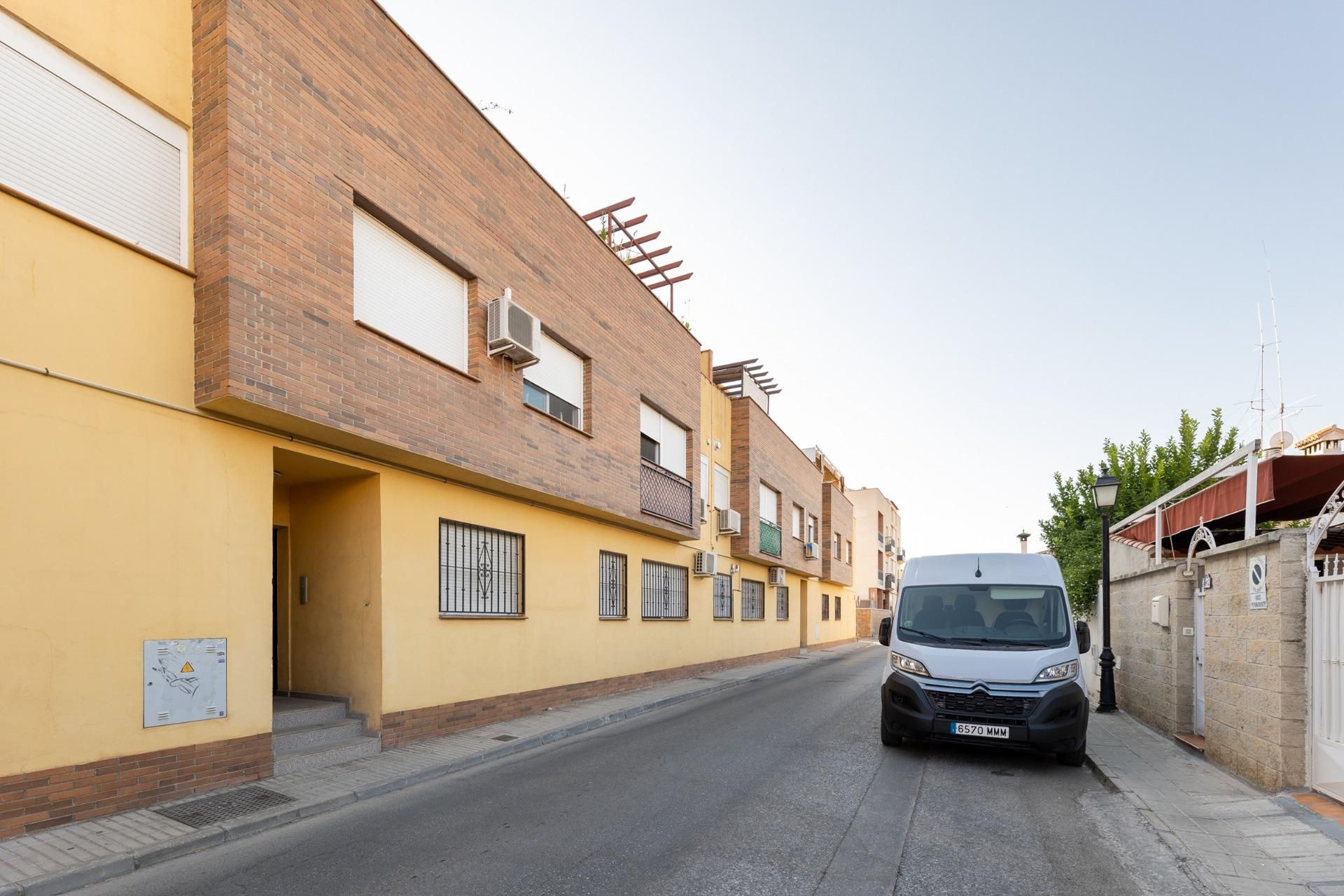 Exterior view of Attic for sale in Las Gabias  with Heating and Terrace