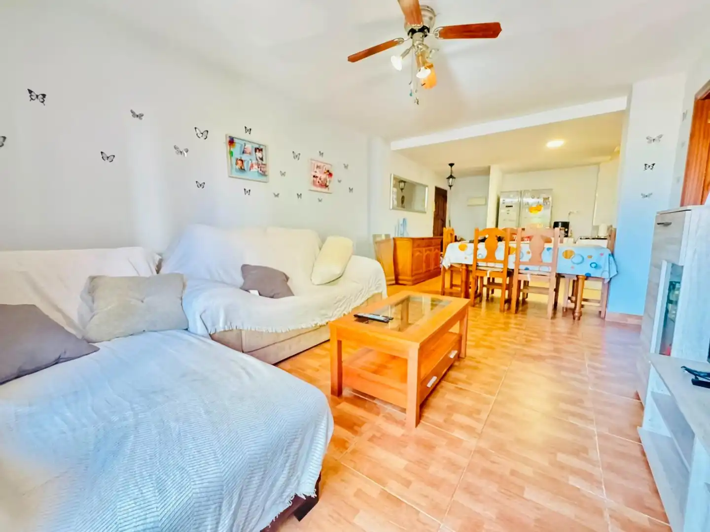 Living room of Flat for sale in Algeciras  with Terrace and Storage room