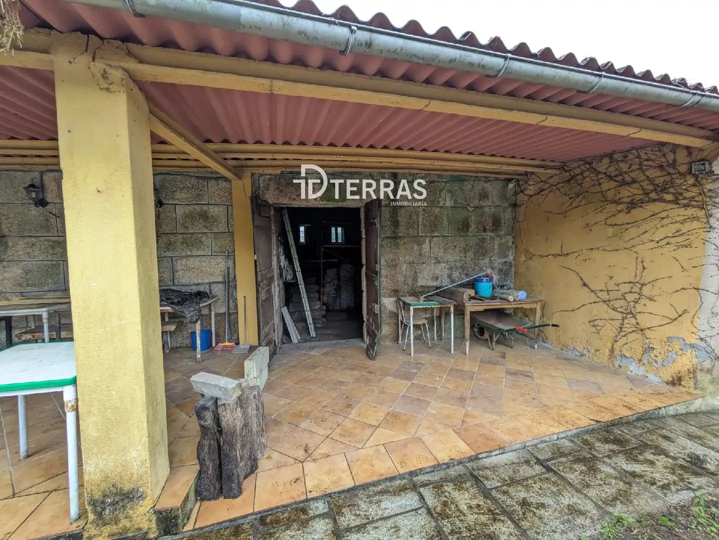 Terrassa de Casa o xalet en venda en Pontevedra Capital  amb Jardí privat i Terrassa