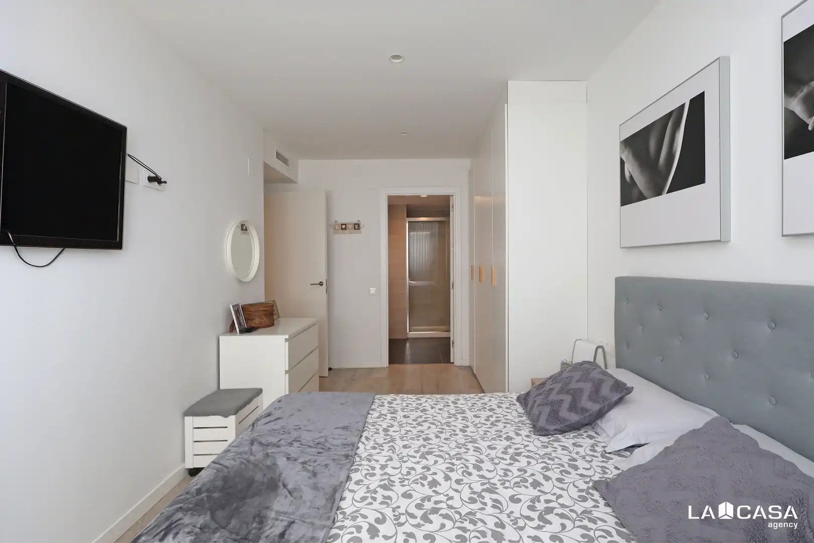 Bedroom of Flat for sale in L'Hospitalet de Llobregat  with Terrace and Swimming Pool