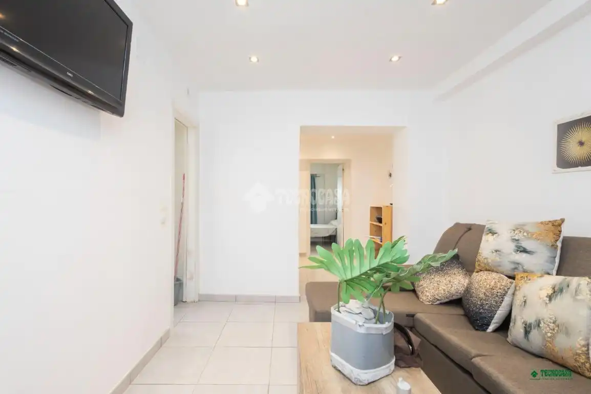 Sala de estar de Piso en venta en Almería