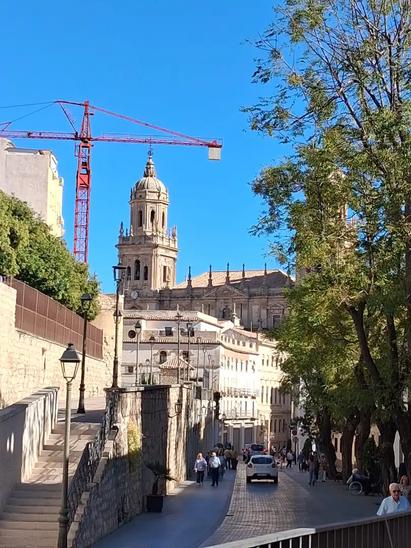 Vista exterior de Pis en venda en Jaén amb Moblat