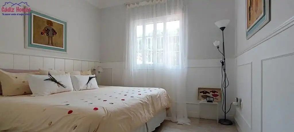 Bedroom of Houses for sale in Chiclana de la Frontera  with Air Conditioner, Heating and Private garden