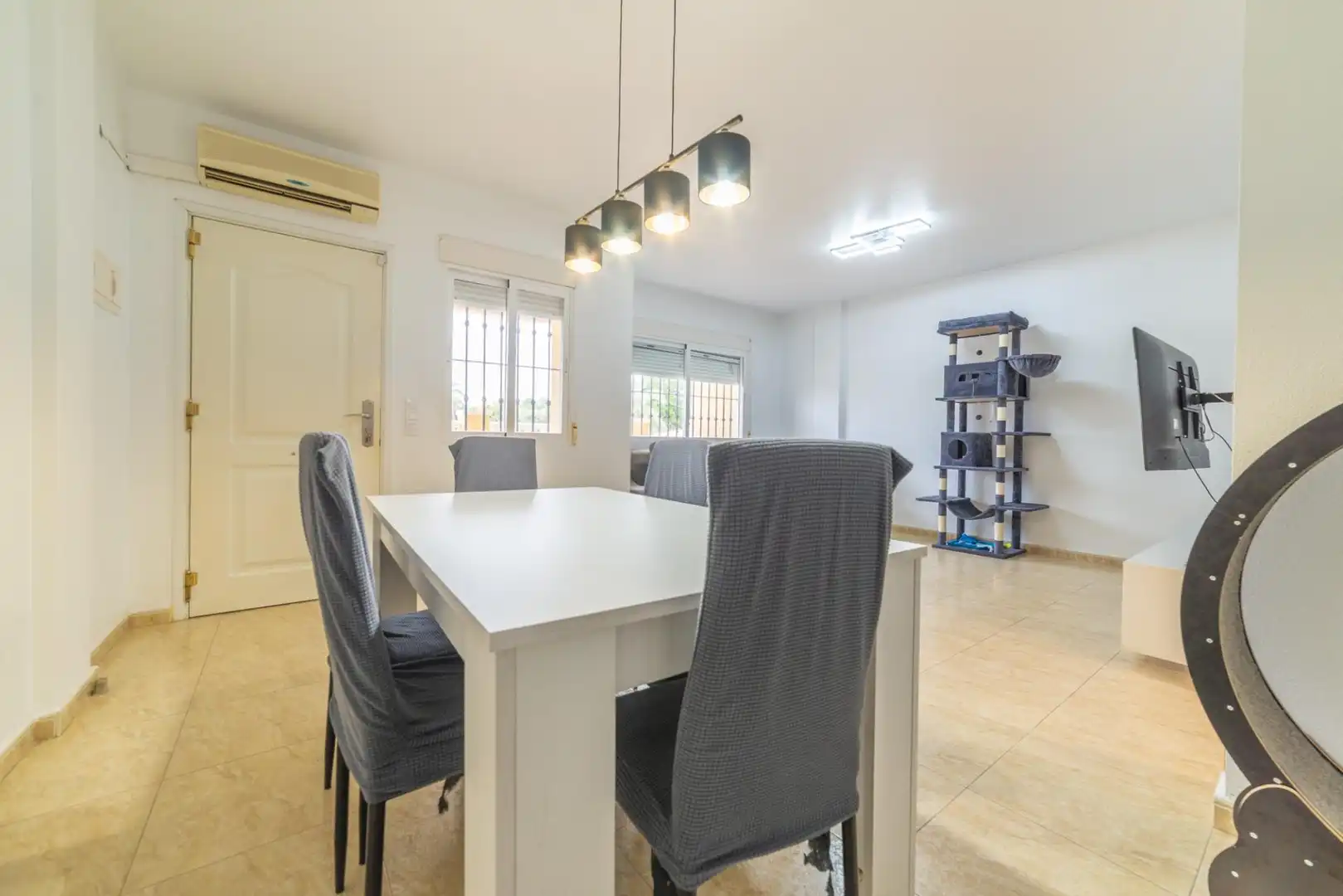 Comedor de Casa adosada en venta en San Pedro del Pinatar con Aire acondicionado, Terraza y Trastero
