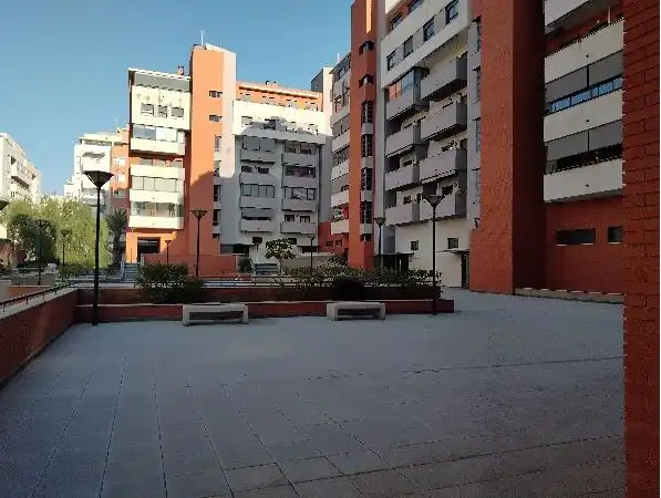 Vista exterior de Piso en venta en Elche / Elx con Piscina comunitaria