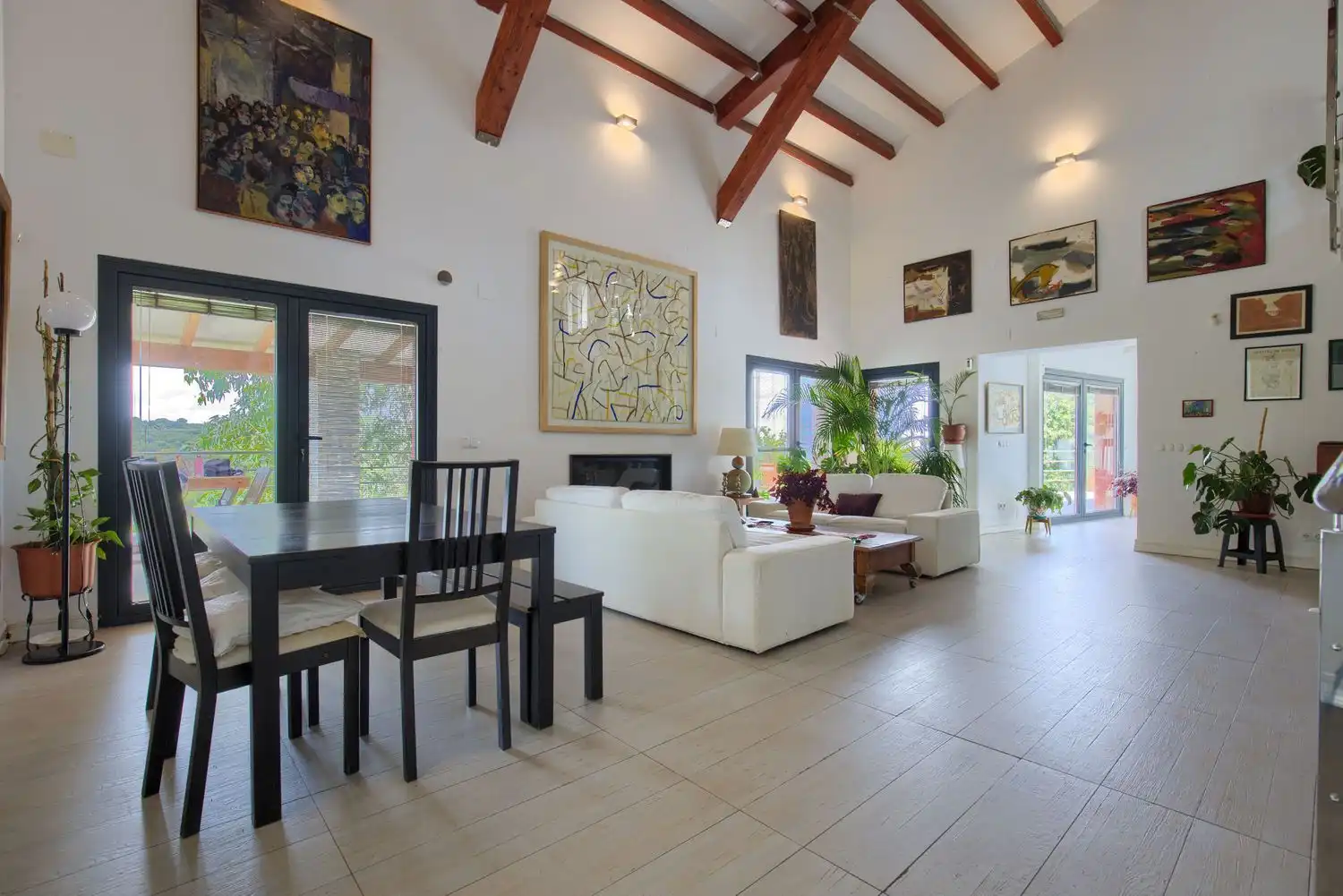 Living room of Country homes for sale in Jaraicejo  with Storage room and Community pool
