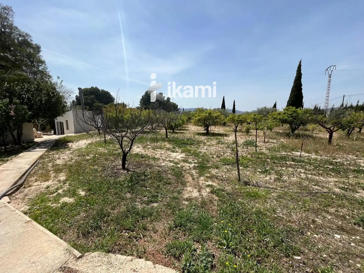Casa o chalet en venta en Elda con Calefacción, Trastero y Piscina