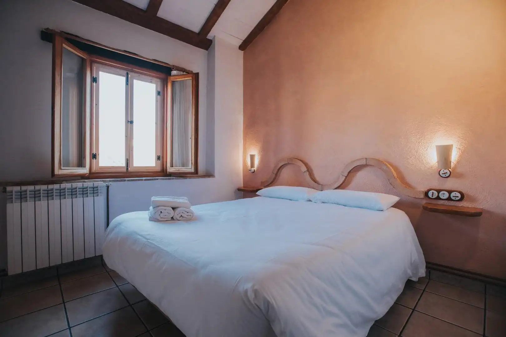 Bedroom of Buildings for sale in Masdenverge