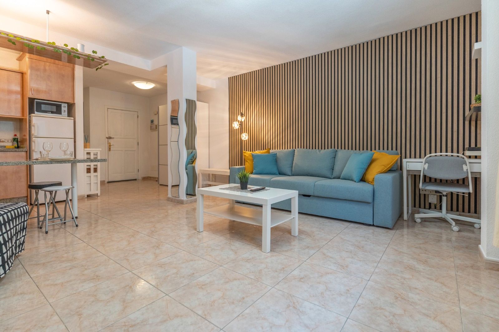 Living room of Flat for rent in Granadilla de Abona  with Furnished
