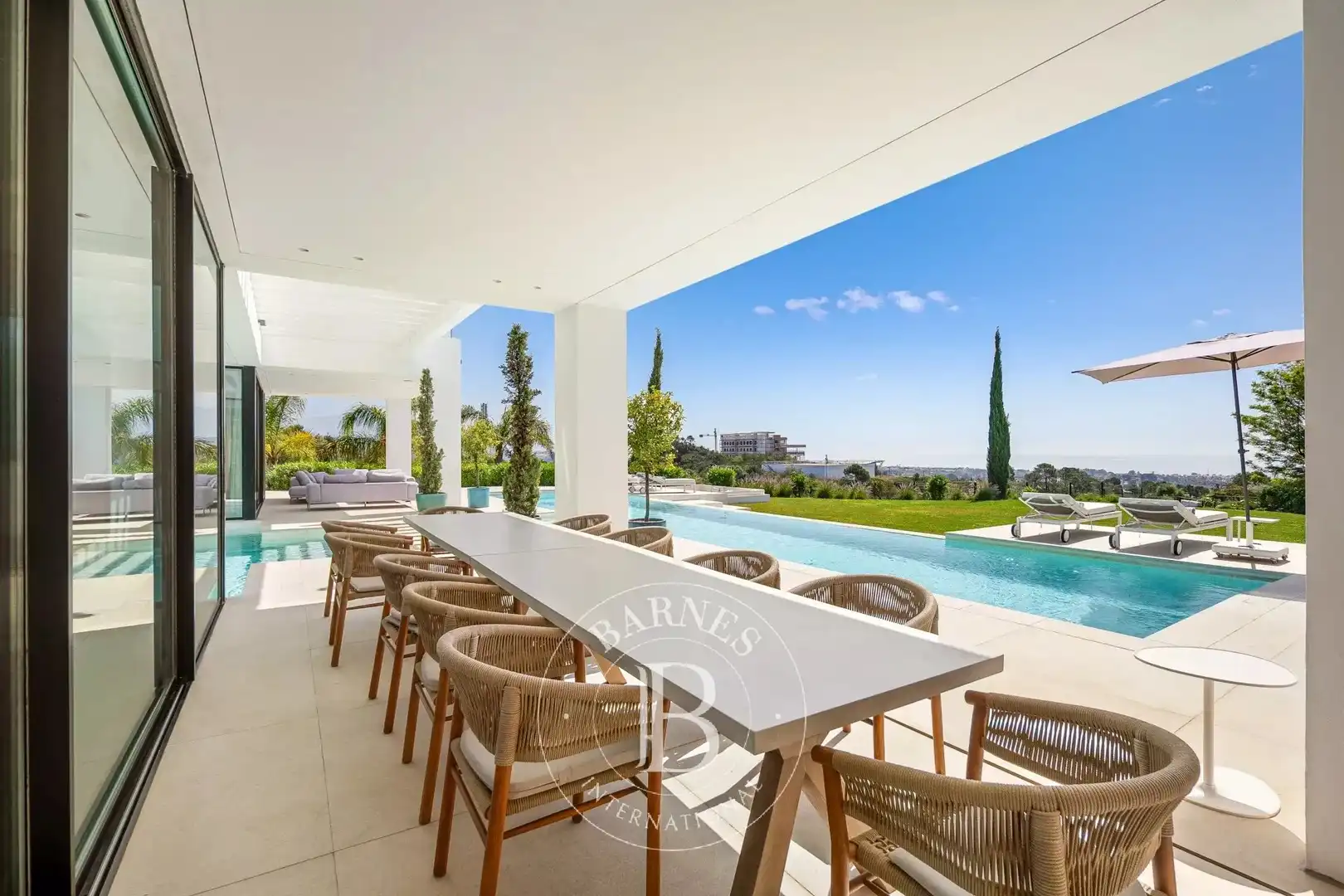 Terrassa de Casa o xalet de lloguer en Estepona amb Aire condicionat, Calefacció i Piscina