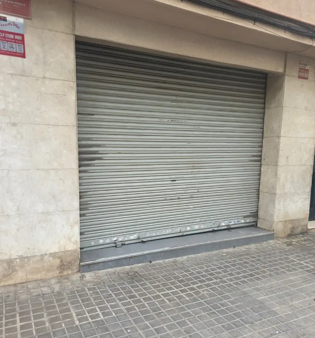 Local comercial en venta en Nou Barris, imagen 3