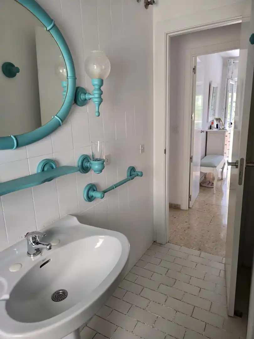 Bathroom of Flat for sale in Algeciras