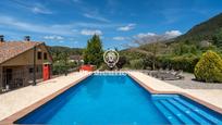 Swimming pool of House or chalet for sale in Montblanc  with Heating, Private garden and Terrace