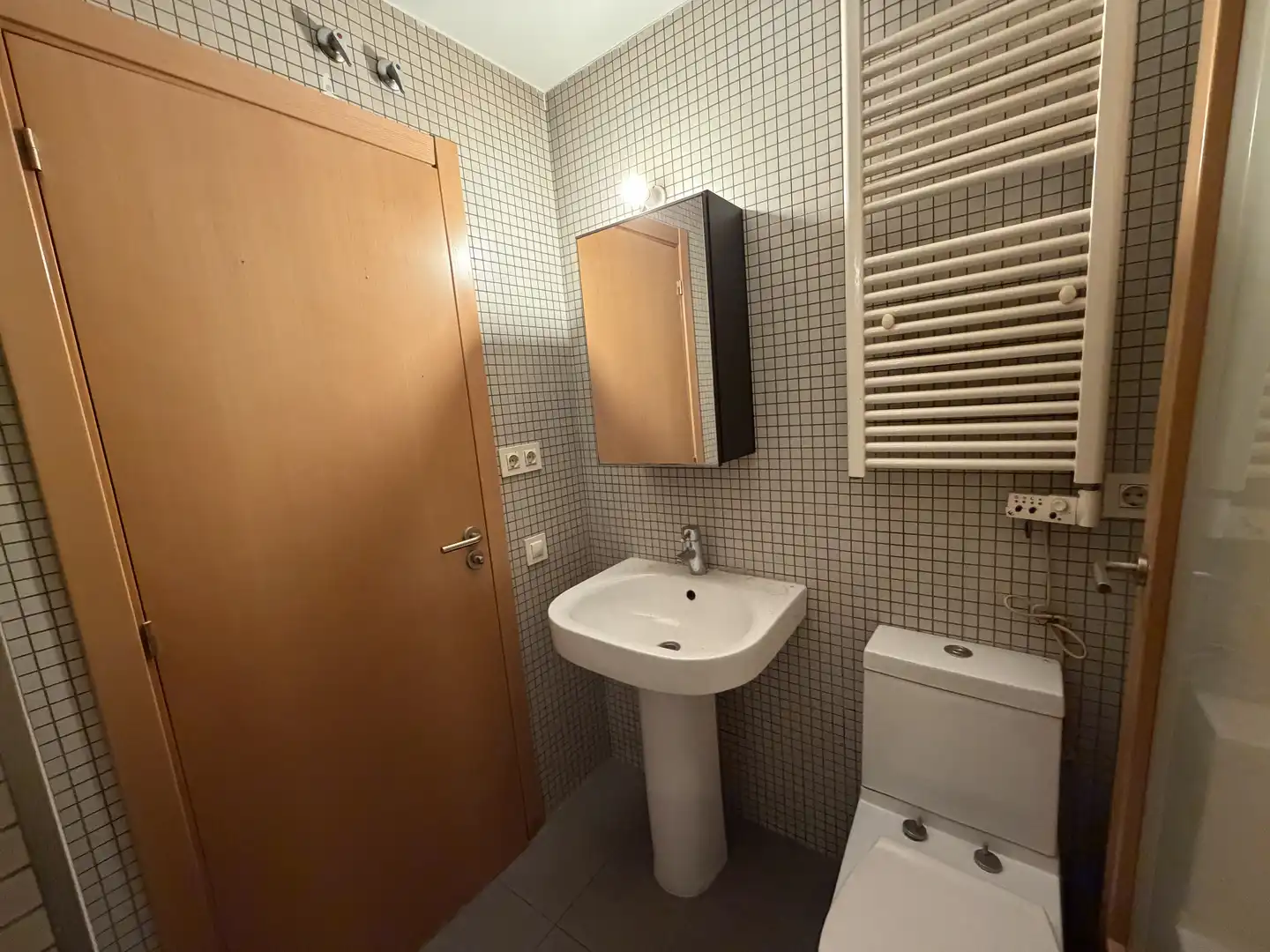 Baño de Piso en venta en Tàrrega con Calefacción, Horno y Microondas