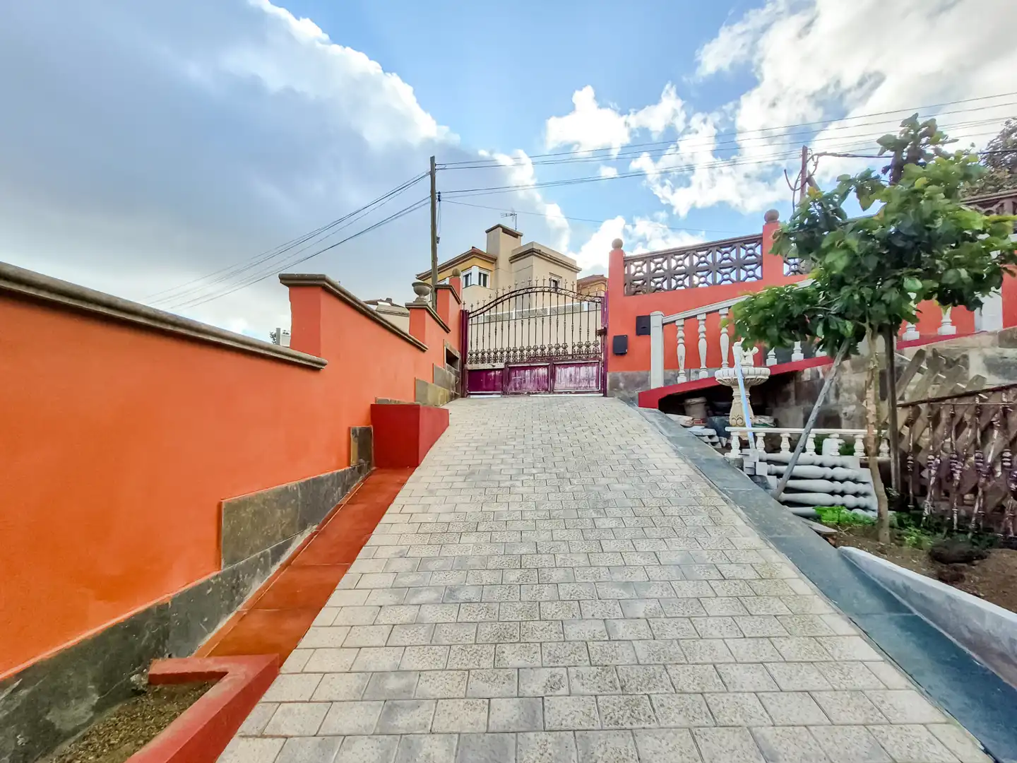 Exterior view of Houses for sale in Santa Brígida  with Private garden, Terrace and Storage room