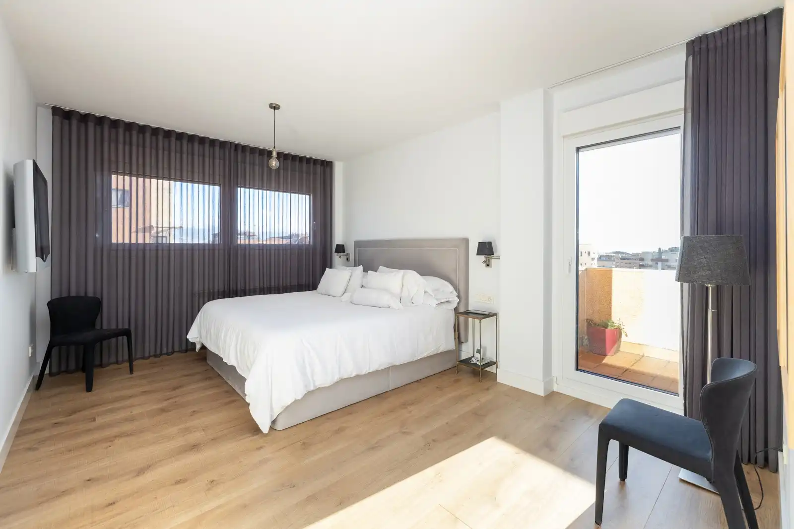 Habitación de Ático en venta en Granada con Aire acondicionado, Calefacción y Terraza