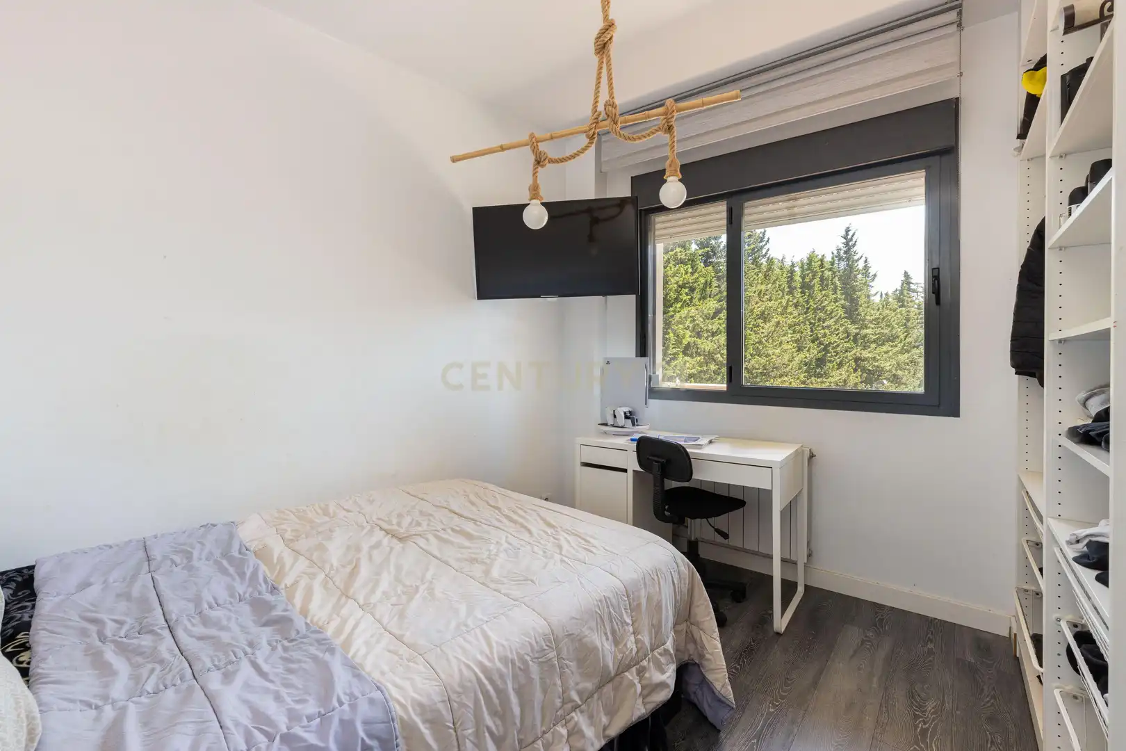Schlafzimmer von Haus oder Chalet zum Verkauf in Canet de Mar mit Abstellraum, Schwimmbad und Ofen