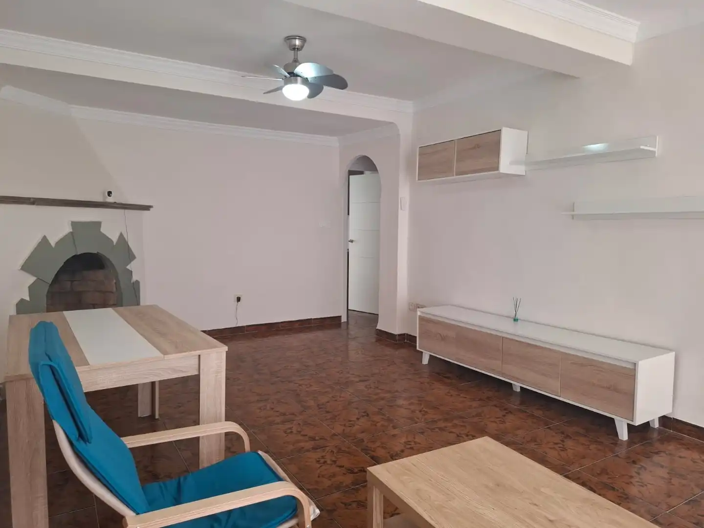 Sala de estar de Piso en venta en Gualchos con Terraza y Amueblado