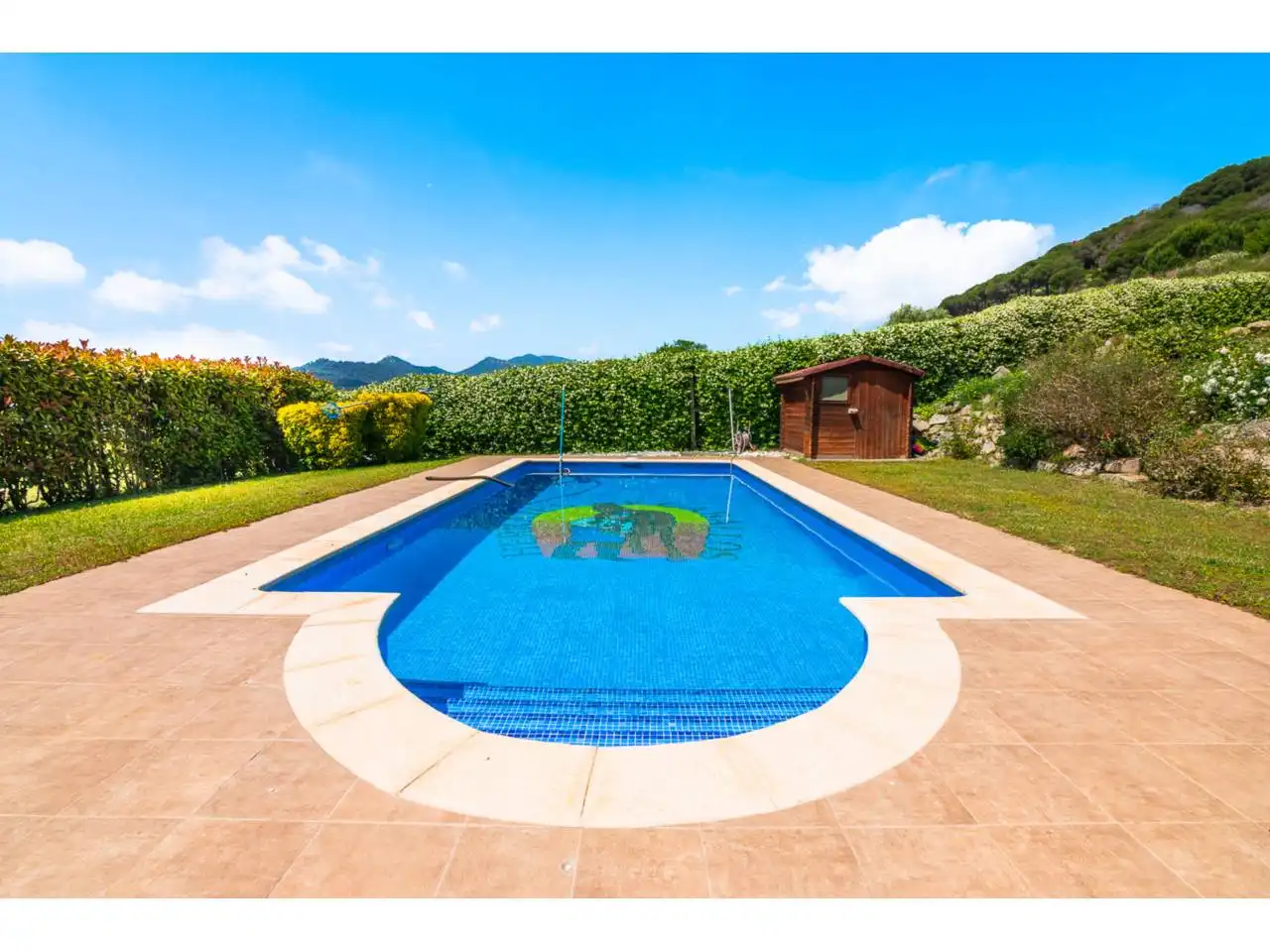 Piscina de Finca rústica en venda en Argentona amb Aire condicionat, Calefacció i Jardí privat