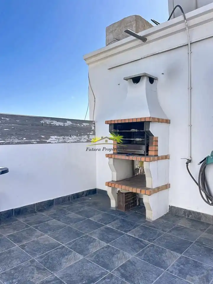 Terrassa de Casa o xalet en venda en Arrecife amb Terrassa