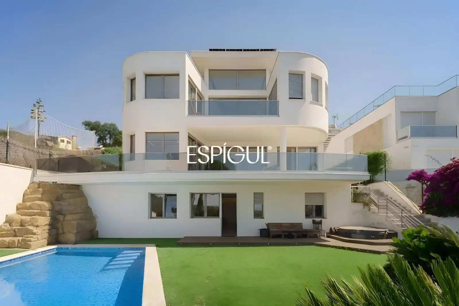 Vista exterior de Casa o chalet en venta en Vilassar de Dalt con Aire acondicionado, Calefacción y Jardín privado
