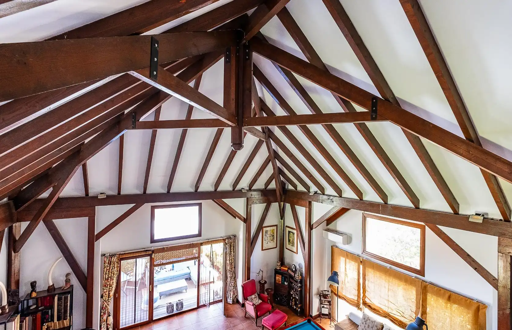 Sala d'estar de Casa o xalet en venda en Guadarrama amb Aire condicionat, Calefacció i Jardí privat