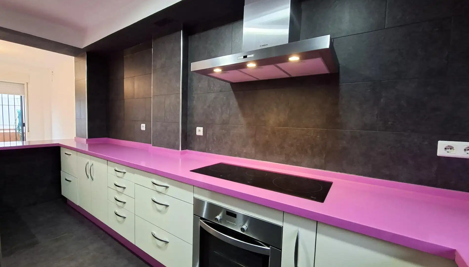 Cocina de Casa adosada en venta en Umbrete con Aire acondicionado y Trastero