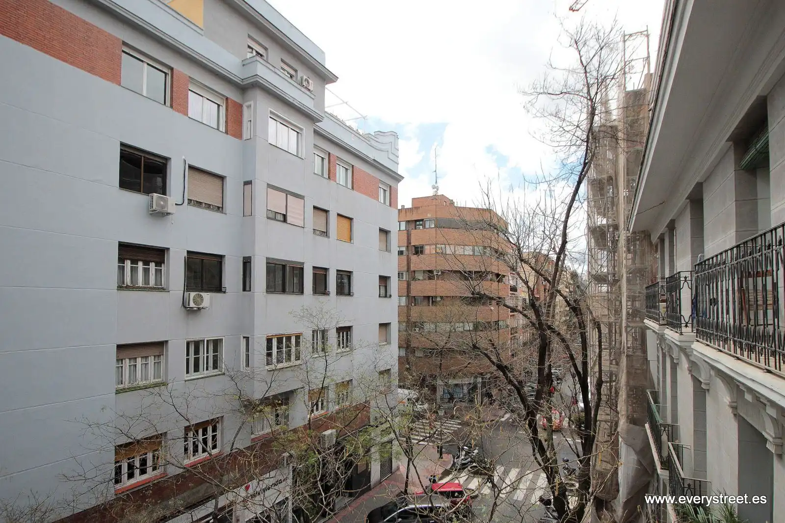 Vista exterior de Piso de alquiler en Madrid con Aire acondicionado, Calefacción y Parquet