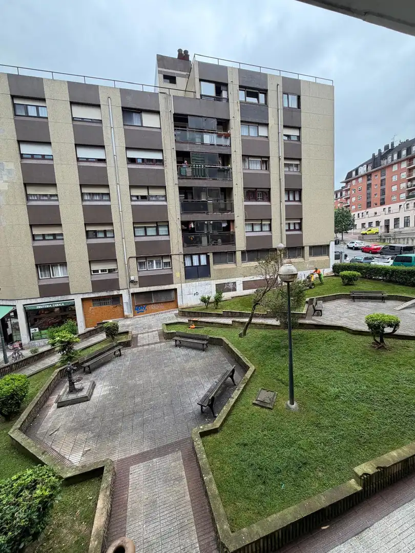 Pis amb terrassa en venda a Ibaiondo, imagen 22