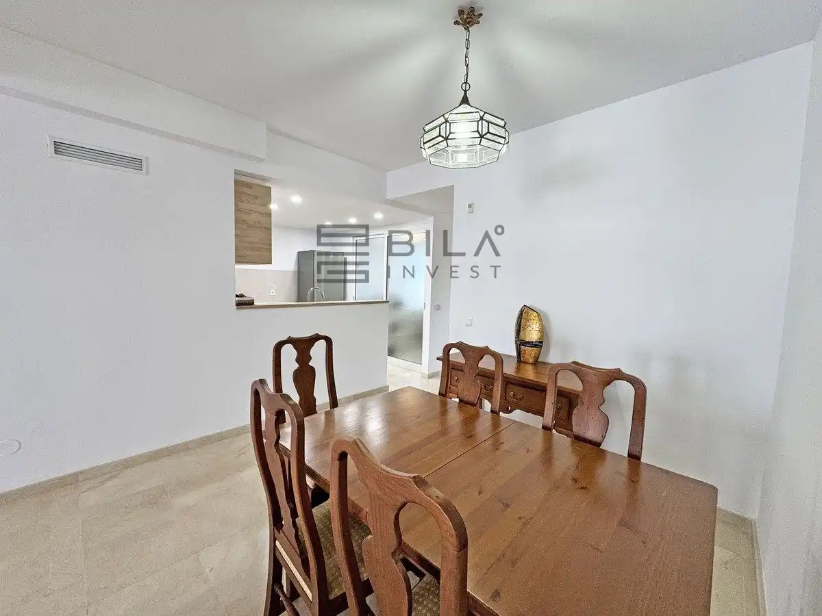 Dining room of Flat for sale in Elviria - Cabopino