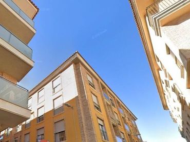 Flat with lift for sale in Calle ANGELES