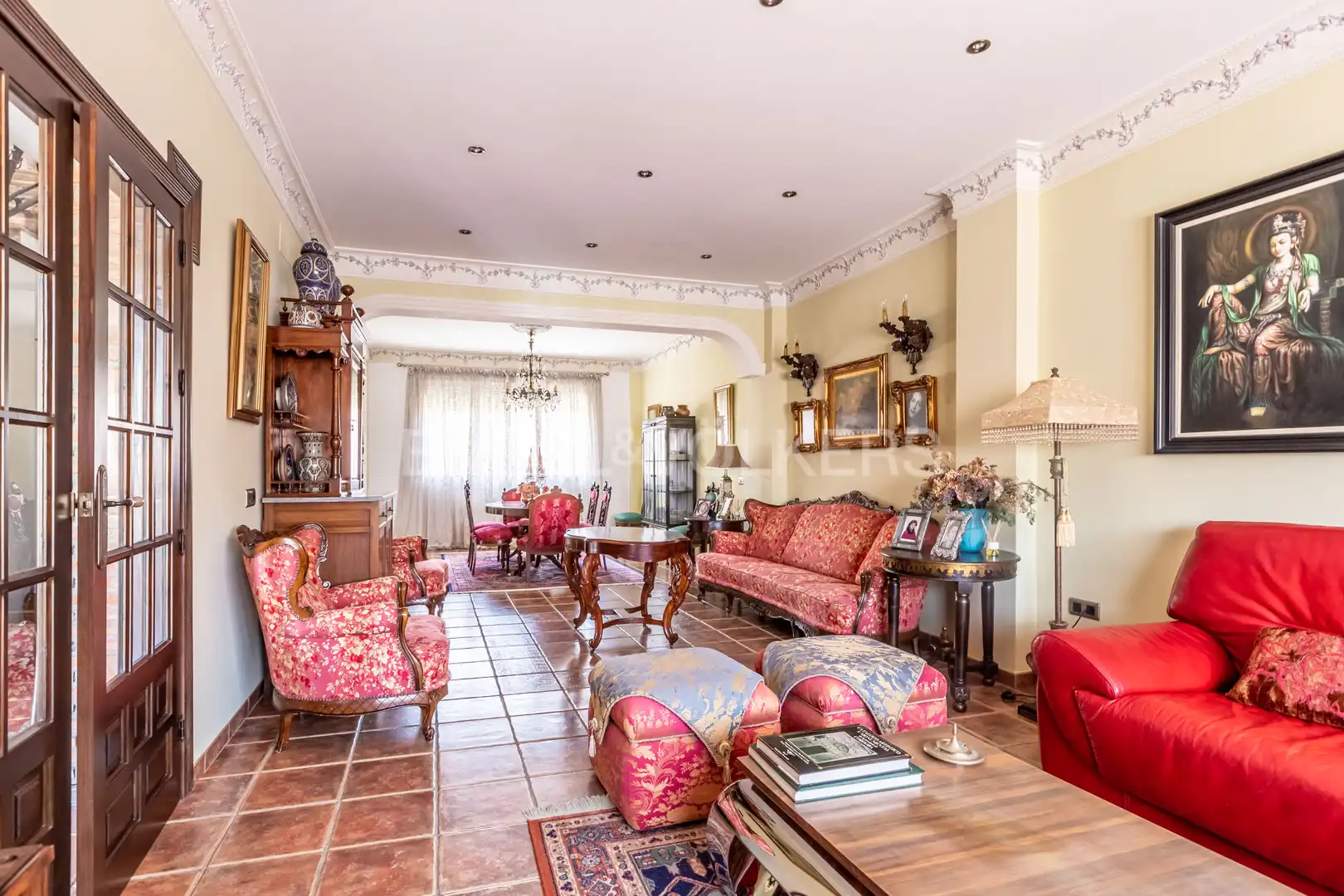 Sala d'estar de Casa o xalet en venda en Utrera amb Aire condicionat, Calefacció i Jardí privat