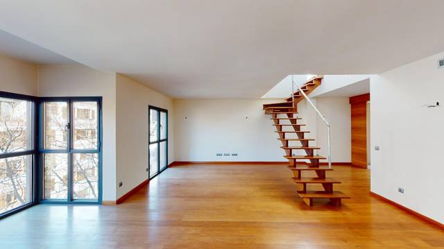 Ático en Venta en Calle Baró de Pinopar, 14 en Plaça dels Patins