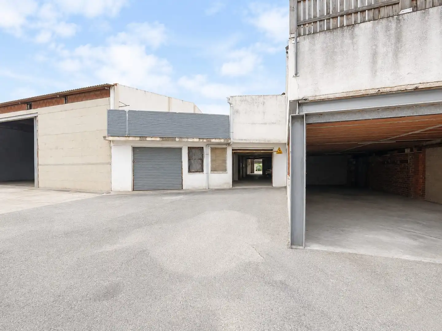 Vista exterior de Casa o chalet en venta en Llorenç del Penedès con Jardín privado y Amueblado