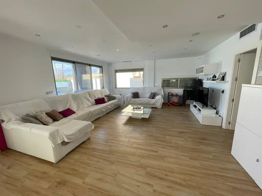 Sala de estar de Casa o chalet en venta en Cartagena con Aire acondicionado, Terraza y Piscina