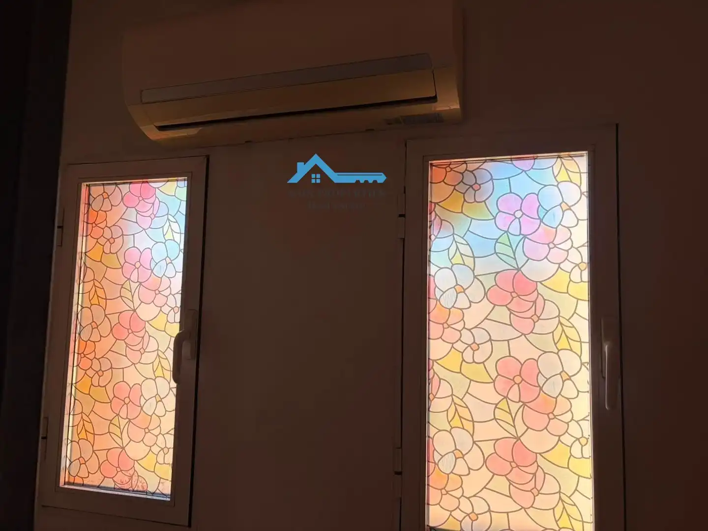 Casa aparellada amb terrassa en venda a Coloma, imagen 24
