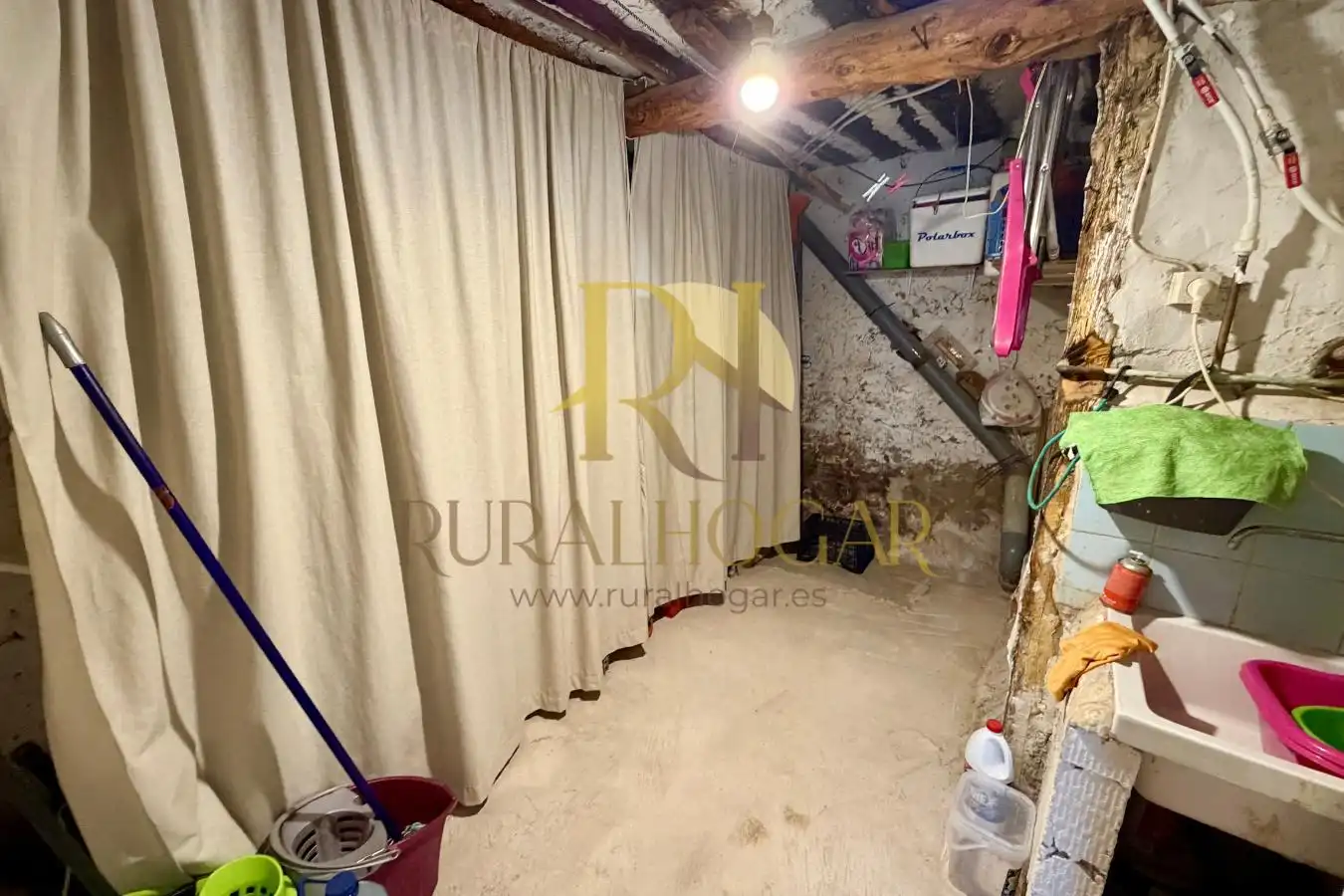 Casa o chalet en venta en Traíd con Calefacción, Trastero y Amueblado