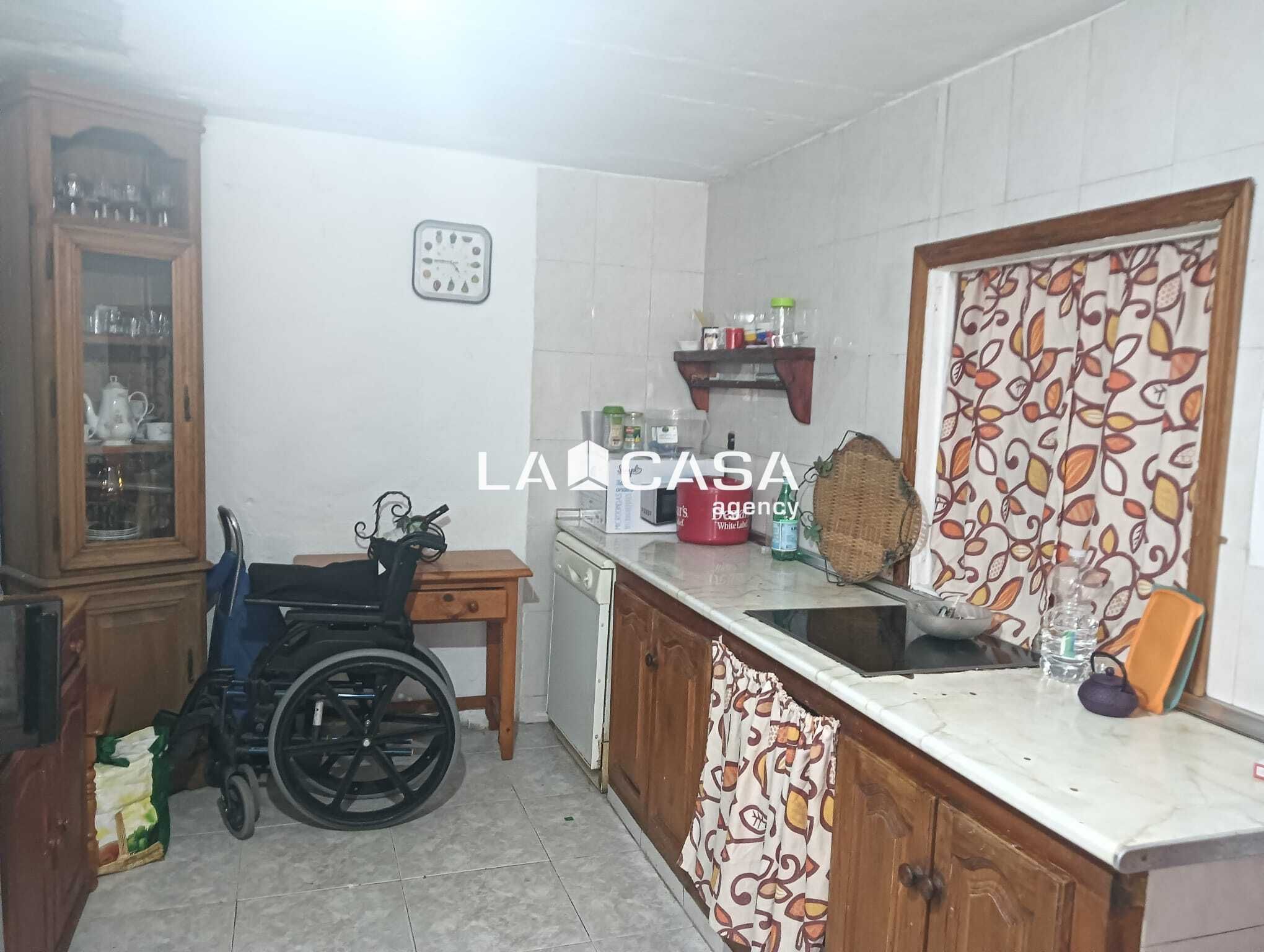 Kitchen of House or chalet for sale in Algeciras  with Balcony