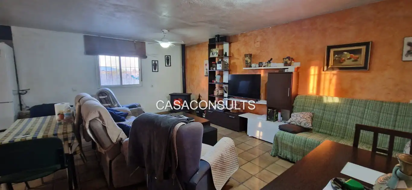 Sala d'estar de Finca rústica en venda en Vilafamés amb Jardí privat, Terrassa i Traster