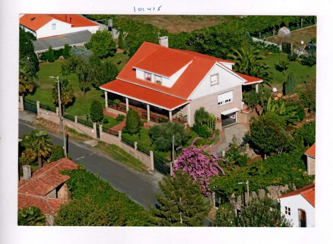 Vista exterior de Casa o chalet en venta en Boqueixón con Calefacción, Jardín privado y Terraza